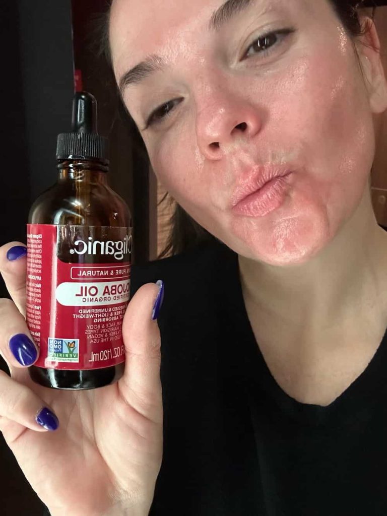 Jojoba Face Oil And Why I'm Obsessed