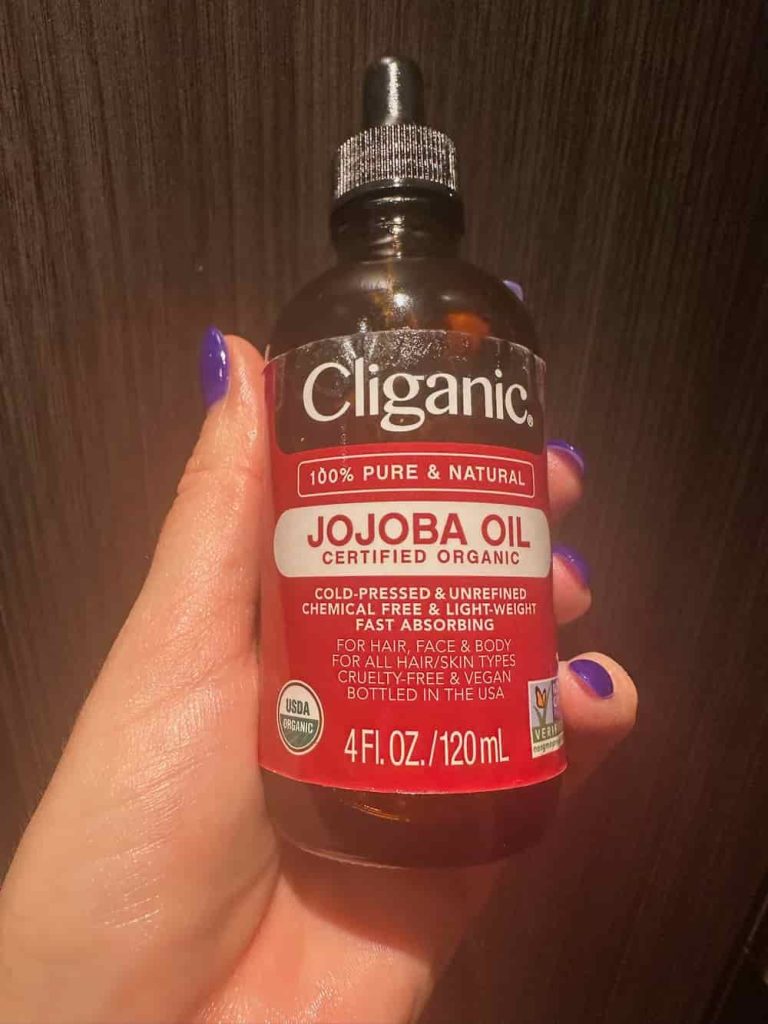 Jojoba Face Oil And Why I'm Obsessed