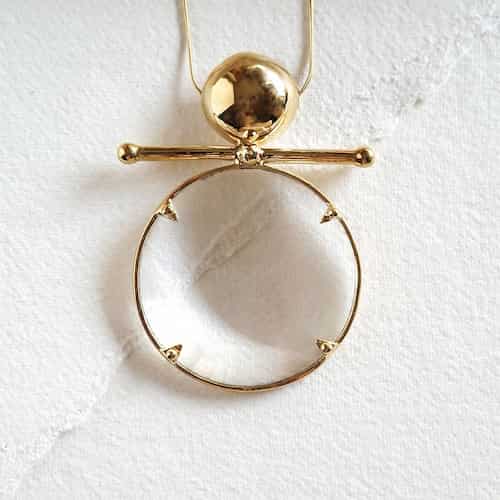 Really thoughtful and practical gift ideas to gift aging parents. 